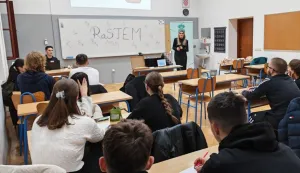 Radionica u vukovarskoj Gimnaziji u okviru projekta "Zajedno raSTEMo"