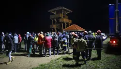 26.12.2025., Osijek - U Opcini Draz, kod vidikovca Trojnas, u tijeku je potraga za 11-godisnjim M. M. koji se udaljio od svoje obitelji Photo: Davor Javorovic/PIXSELL