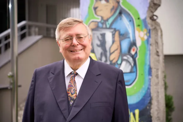 MAGAZIN INANjemacka__Nj_Eksc__Prof_Dr__Pascal_Hector__veleposlanik_Savezne_Republike_Njemacke        