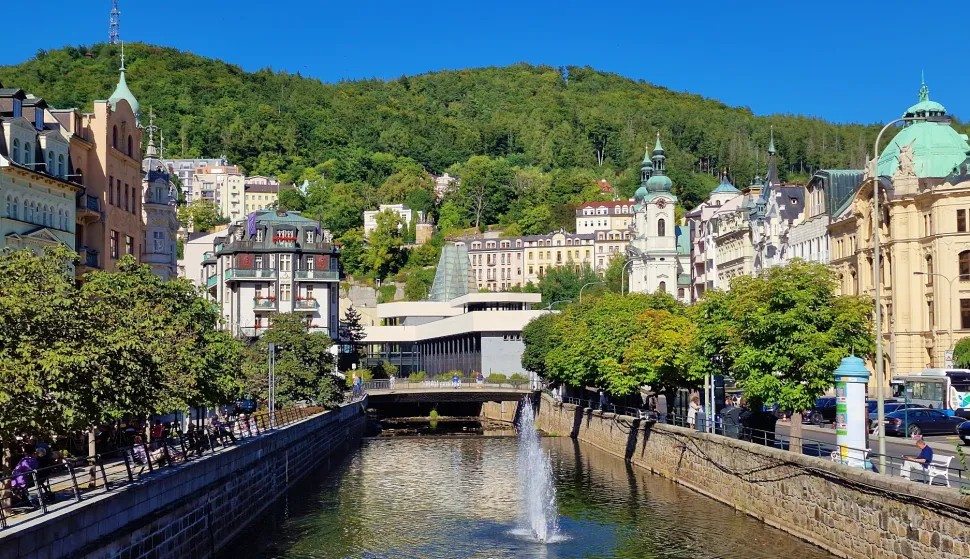 MAGAZIN KADIC: karlovy_vary5_