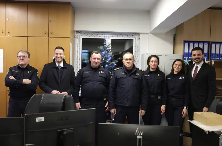 Osijek, 31. 12. 2025., Policijska uprava, Ivan Radić; Dragan Vulin; dežurni policajci, umirovljenici, zabava, doček 2026, Nova godina Nova 2026, dežurne službeSNIMIO BRUNO JOBST