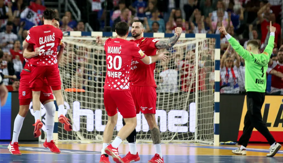 Zagreb, 30.01.2025. - Polufinalni susret Svjetskog prvenstva rukometa&scaron;a: Hrvatska - Francuska. Na fotografiji Filip Glava&scaron;, Marko Mamić, Mateo Mara&scaron;, Dominik Kuzmanović. foto HINA/ Daniel KASAP/ dk