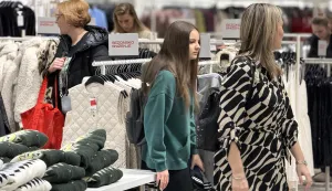 Osijek, 02. 01. 2026., Portanova, sezonsko sniženje, sezonska sniženja, sniženje, popusti, popust, popusti, kupovina, shopping, SNIMIO BRUNO JOBST