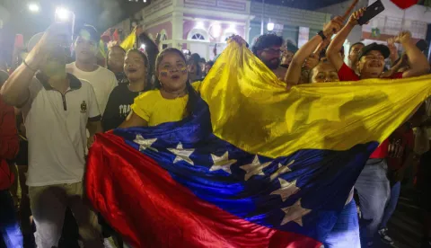 AM - MANAUS - 03/01/2026 - MANAUS, AMAZONAS, VENEZUELANS CELEBRATE MADURO'S CAPTURE - Venezuelans residing in the city of Manaus went to the center of the Amazonian capital on Saturday night (03) at Largo de Sao Sebastiao, to celebrate the capture of President Nicolas Maduro by the United States government, which occurred in the city of Caracas, the capital of Venezuela, in the early hours of Saturday. Photo: Suamy Beydoun/AGIF (Photo by Suamy Beydoun/AGIF/Sipa USA) Photo: AGIF/SIPA USA