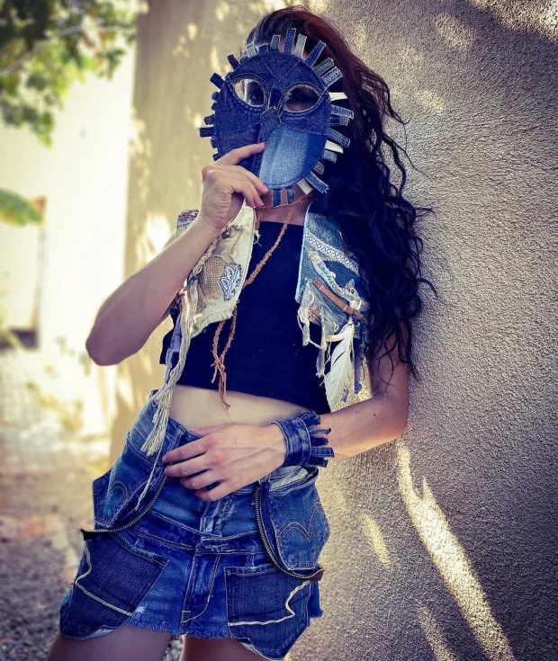 Mind Over Hatter - inovativni modni brend: Stare traperice kao &scaron;e&scaron;iri i rukavice, a metal s ulice - nakit