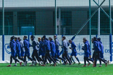 Sopić je u subotu kasno popodne okupio momčad i krenule su pripreme za proljećesiječanj 2026.FOTO: NK OSIJEK