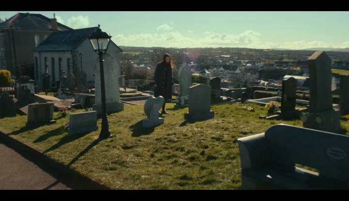 irska serija "Osmrtnica" ("Obituary")