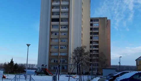 Visestambene zgrade u centru Vukovara, u blizini Gradskog muzeja Vukovar