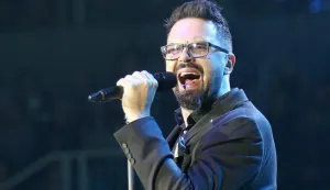 25.11.2017., Zagreb - U prepunoj Areni Zagreb, Petar Graso je obiljezio 20 godina karijere. Photo: Borna Filic/PIXSELL------MOZAIK, 2 stupca