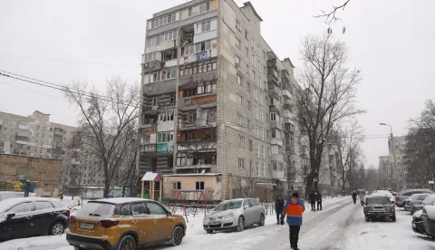 An apartment block in the Desnianskyi district is damaged by Russia?s overnight missile and drone attack, Kyiv, Ukraine, January 9, 2026. Photo by Yuliia Ovsiannikova/Ukrinform/ABACAPRESS.COM Photo: Ovsiannikova Yuliia/Ukrinform/ABACA/ABACA