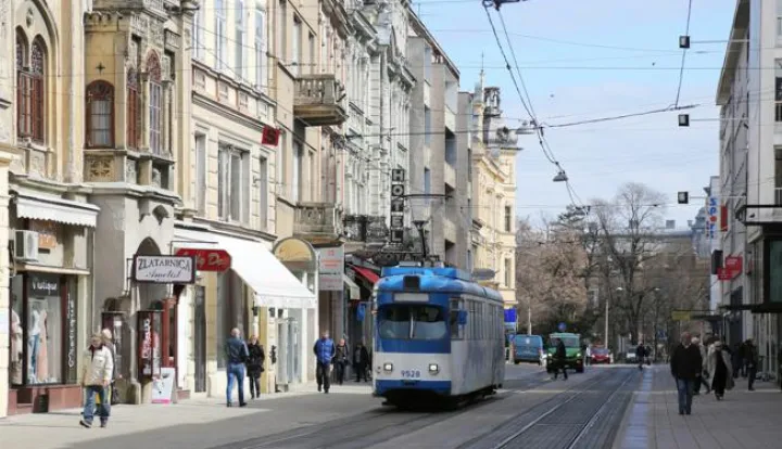 06.03.2017., Osijek - Slike s gradskih ulica.Photo: Marko Mrkonjic/PIXSELL------2 stupca colornovosit