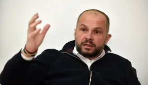 Zagreb, 12.01.2026 (pogled) - Sinisa Hajdas Doncic,SDP, uz razgovor T.Tomicic..foto Davor Kovacevicnedeljni broj