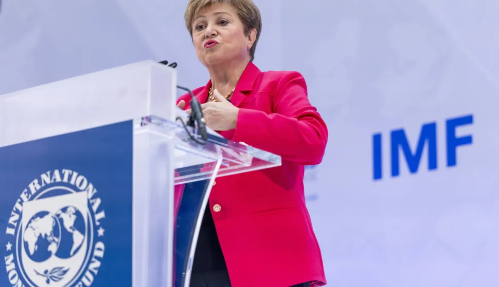 epa12037167 IMF Managing Director Kristalina Georgieva delivers remarks during her 2025 Spring Meetings' Curtain Raiser Speech at the IMF headquarters in Washington, DC, USA, 17 April 2025. During her speech ahead of next weeks World Bank Group and IMF 2025 Spring Meetings, Director Georgieva shared that economic growth will be lower and some countries face higher inflation amidst trade tensions, rising economic uncertainty and financial market stress. EPA/SHAWN THEW