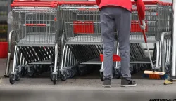 22.01.2025., Sibenik - Za petak, 24.sijecnja najavlju je se bojkot trgovina na kojeg pozivaju neke udruge i politicke stranke. Photo: Hrvoje Jelavic/PIXSELL