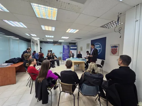 Studenti i profesori Pravnog fakulteta u Osijeku pružaju besplatnu pravnu pomoć već cijelo desetljeće