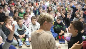 Osijek, 20. 01. 2026., O&Scaron; Grigor Vitez, Čitateljski izazov, 15X15 - nacionalni program, biv&scaron;i učenici čitaju osnovno&scaron;kolcima,SNIMIO BRUNO JOBST