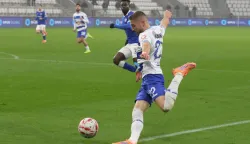 Osijek, 20. 12. 2025, Opus Arena, nogomet, Osijek - Slaven Belupo, SupeSport HNL 25/26. Roko Juri&scaron;ić (22).snimio GOJKO MITIĆ