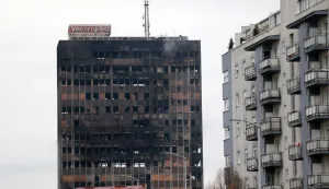 Zagreb, 19.11.2025. - Vjesnikov neboder danas. U Vjesnikovom neboderu na Slavonskoj aveniji požar je izbio u ponedjeljak malo prije ponoći. foto HINA/ Lana SLIVAR DOMINIĆ/ ml