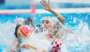 ZAGREB, 22. siječnja 2026. (Hina) - Hrvatske vaterpolistice su u četvrtak otputovale za Portugal gdje će se od 26. siječnja do 5. veljače održati Europsko prvenstvo, a izbornica Mia &Scaron;imunić objavila je popis 15 igračica koje će predstavljati Hrvatsku. 