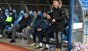 Vinkovci, 12.12.2025. - Susret 17. kola hrvatskog nogometnog prvenstva Vukovar 1991 - Varaždin. Na fotografiji Čabraja Silvijo.foto HINA/ Gordan PANIĆ/ gp