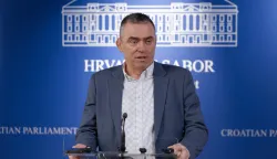 Zagreb, 15.01.2026. - Klub zastupnika Domovinskog pokreta održao je konferenciju za medije na temu "Unutarnje političke aktualnosti".Na fotografiji Stipo Mlinarić.foto HINA/ Edvard &Scaron;U&Scaron;AK