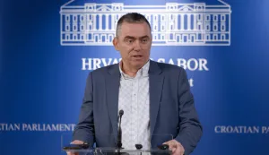 Zagreb, 15.01.2026. - Klub zastupnika Domovinskog pokreta održao je konferenciju za medije na temu "Unutarnje političke aktualnosti".Na fotografiji Stipo Mlinarić.foto HINA/ Edvard &Scaron;U&Scaron;AK