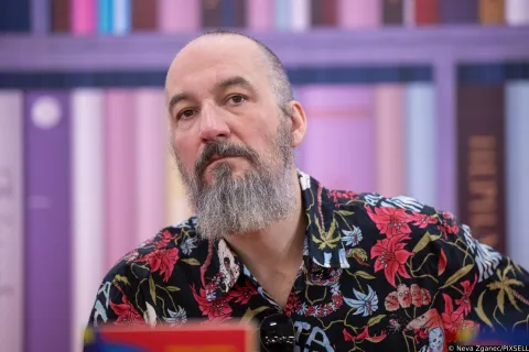 13.11.2024., Zagreb - Promocija knjige Zuti titl 3, autora Velimira Grgica i Marka Mihalineca na Interliberu. Photo: Neva Zganec/PIXSELL