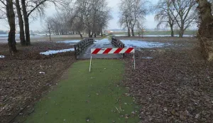 Most na stazi za hodanje i trčanje na lijevoj obali Dravesiječanj 2026.Snimio: Ivan Alilović