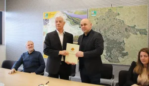 VINKOVCISvečano su uručeni ugovori o sufinanciranju sportskih aktivnosti najistočnije županije ukupne vrijednosti 618.000 eura.siječanj 2026.