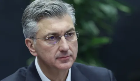 Zagreb, 28.01.2026.- Hrvatski sabor, 22. sjednica Odbora za europske poslovesa dnevnim redom 1. Izvje&scaron;će o kandidatu Republike Hrvatske za potpredsjednika Upravnog vijeća Europske investicijske banke. Na fotografiji Andrej Plenković.foto HINA/ Admir BULJUBA&Scaron;IĆ/ abu