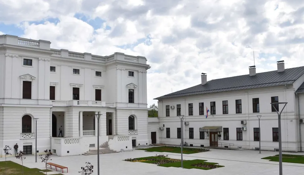 BELI&Scaron;ĆE - TRAVANJ 2023., PALEJ, PALAČA GUTMANN