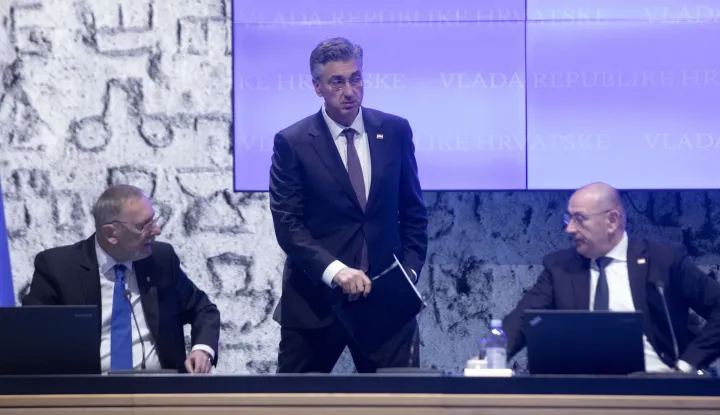 Zagreb, 29.01.2026 - 141. sjednica Vlade RH. Na fotografiji Andrej Plenković, Davor Božinović, Tomo Medved. foto HINA/ Daniel KASAP/ dk