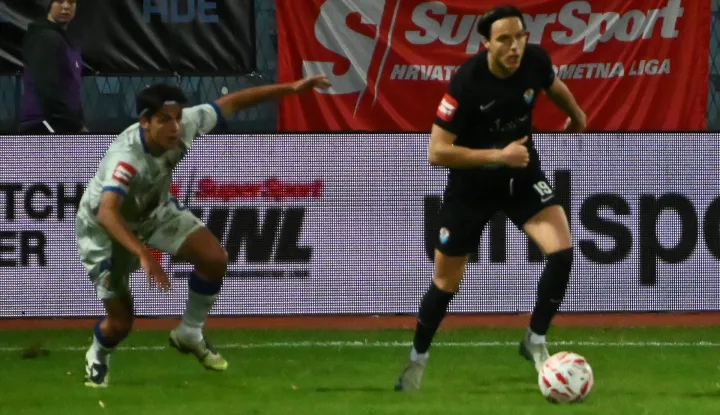 Vinkovci, 17.10.2025. - Susret 11. kola hrvatskog nogometnog prvenstva Vukovar 1991 - Dinamo.foto HINA/ Gordan Pani?/ gp