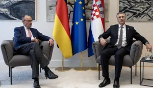 Zagreb, 31.01.2026 - Predsjednik Vlade Andrej Plenković primio je njemačkog kancelara Friedricha Merza u Banskim dvorima, u sklopu sastanka lidera Europske pučke stranke. Na slici Andrej Plenković, Friedrich Merz.foto HINA/ Damir&nbsp;SENČAR/&nbsp;ds