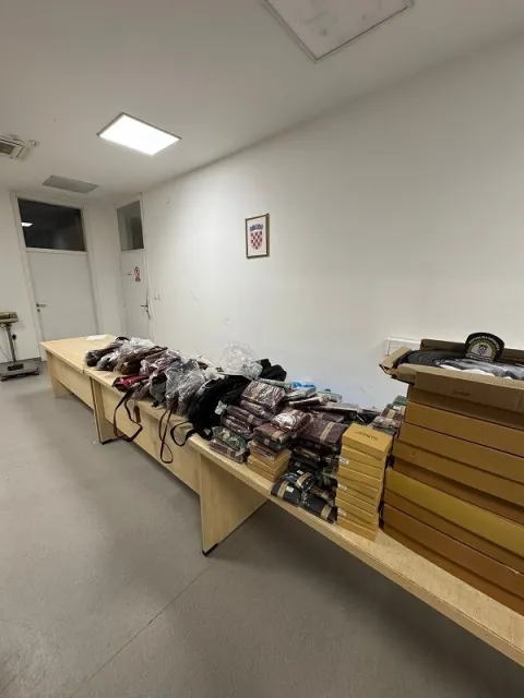 Roba bez izvozne carinske deklaracije