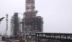 KOSTRENA, 12. 02.2025. RIJEKAINA INDUSTRIJA NAFTE RAFINERIJA RIJEKA URINJ TEMA SANACIJA ZAGADENJA ZAGADENJE MORA, CURENJE UGLJIKOHIDRATA....NAFTA, EKOLOGIJA, NA FOTO: SNIMIO SERGEJ DRECHSLER