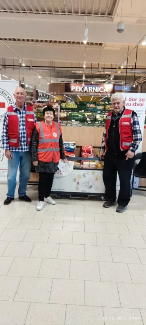 Umirovljenici žive drugi život u mirovini, puno putuju, ple&scaron;u, pjevaju, ispunjavaju želje iz mladosti...