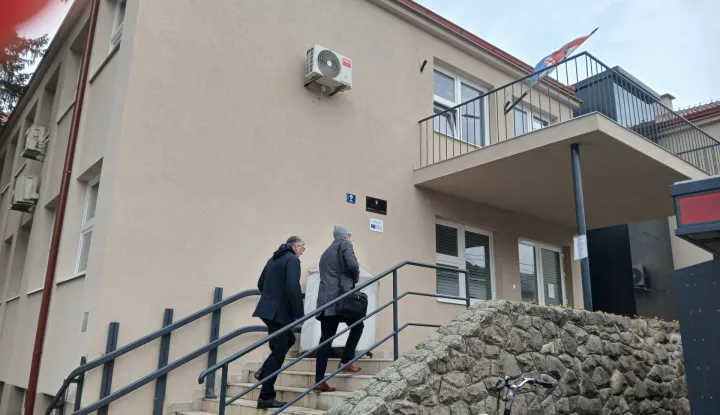 Rastave braka i obiteljski predmeti vraćaju se na Općinski sud u Đakovu?