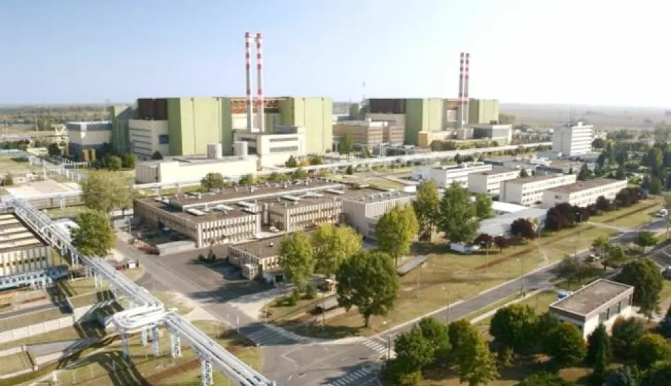 ?nuklerana elektrana Paks, Mađarskafotografija sa slubene web stranice:www.paksnuclearpowerplant.com?------kolor 3x novosti