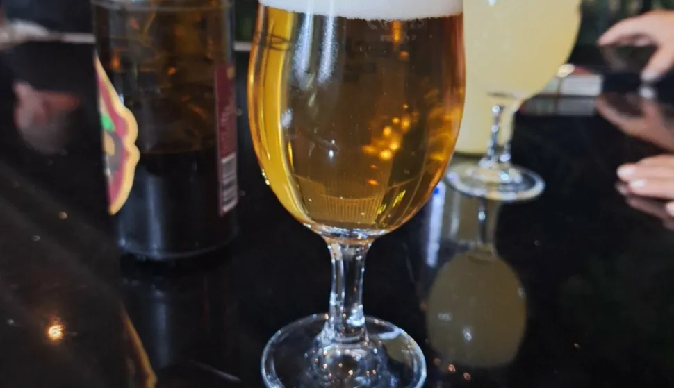 Alkohol, policija, pivo, ilustracija