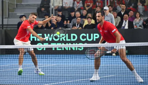 07.02.2026., VaraždinDavis cup meč između reprezentacija Hrvatske i Danske. Drugi dan nastavlja se mečem igre parova Mektić/Pavić protiv Ingoldsen/OverbeckNa fotografiji Mektić i PavićPhoto: Marko Jurinec /HINA