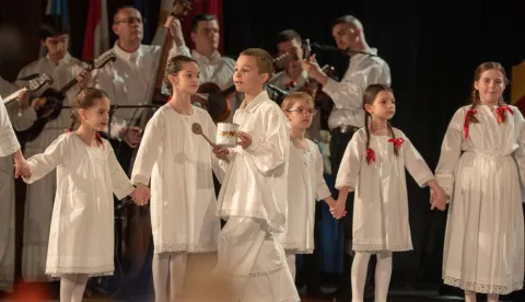 Malo &scaron;okačko sijeloFoto-Video Focus