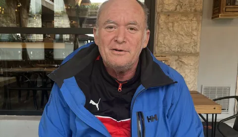 Credit: R. PA&scaron;KVANCaption:Borislav Lu&scaron;ić smatra da je zakinut zbog nepreciznog izračuna udaljenosti od riječkog KBC-a