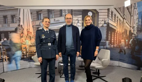 magazinCredit: MANJGURACaption:&Scaron;PICA S MACANOM, ŽENE U BIZNISU - Antonija Trupinić, Kre&scaron;imir Macan, Nevena Randel