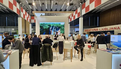 Ljubljana, 04.02.2026 - Slovenija i Hrvatska imaju odli?nu turisti?ku, gospodarsku i politi?ku suradnju, koju ?e nastaviti graditi i dalje, poru?ili su slovenski i hrvatski du?nosnici u srijedu sa slovenskog turisti?kog sajma Alpe-Adria, na kojemu je Hrvatska ove godine zemlja-partner. foto HINA(HTZ/ ik