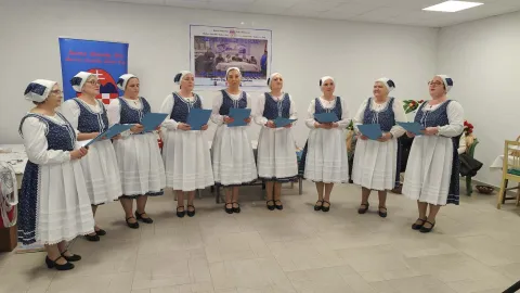 Na čijalima su se okupljale sve generacije, tu su počinjale i ljubavi