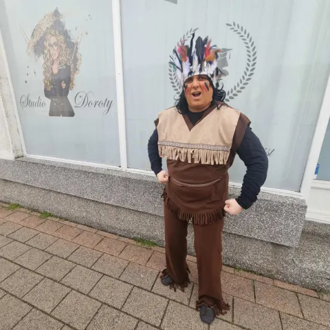 ĐakovoMaato Ručević lani se za Bu&scaron;are maskirao u Malog Dabra, aludirajuć na aferu Dabro