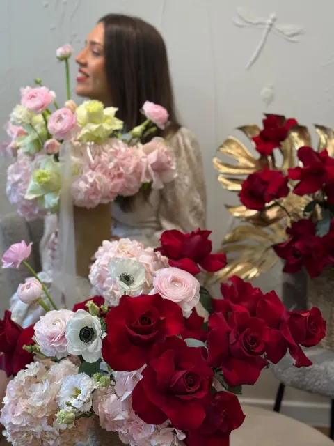 Mlađi mu&scaron;karci cvijeće daruju za Valentinovo, stariji vi&scaron;e drže do Dana žena