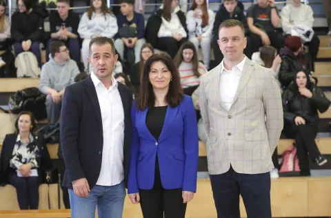 Osijek, 12. 02. 2026., Gupčeva 61, Ugostiteljsko-turističko &scaron;kola Osijek, Mirotvorac, projekt, predavanje, Marijan Gubina; Nata&scaron;a Trami&scaron;ak; Andrej KristekSNIMIO BRUNO JOBST