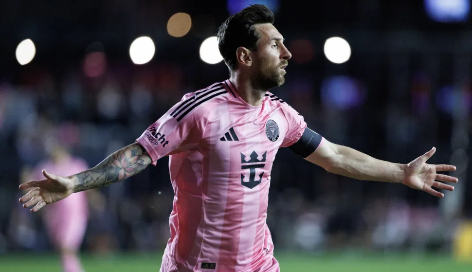 epa12513235 Inter Miami FC forward Lionel Messi celebrates a goal during the MLS soccer match between Inter Miami CF and Nashville SC soccer at Chase Stadium in Fort Lauderdale, Florida, USA, 08 November 2025. EPA/CRISTOBAL HERRERA-ULASHKEVICH